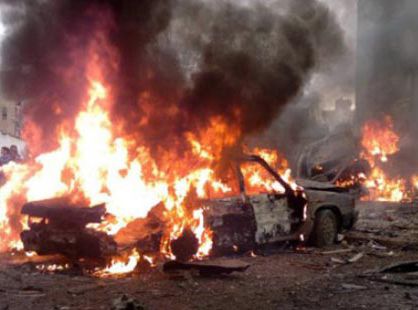 تنظيم داعش يقتل 16 عنصر لقوات النظام إثر تفجّير سيارتين مفخختين على أسوار مطار “T4” العسكري في ريف حمص الشرقي
