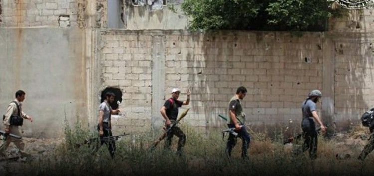 الثوار يتصّدون لمحاولة قوات النظام اقتحام بلدة الدار الكبيرة في ريف حمص الشمالي